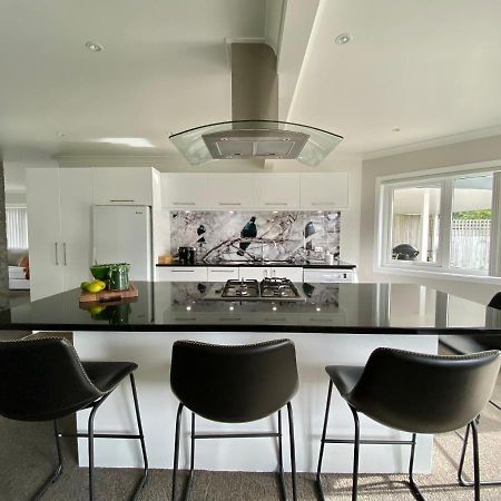 The Great Escape, Luxury Waterfront, Hottub Villa Whitianga Exterior photo